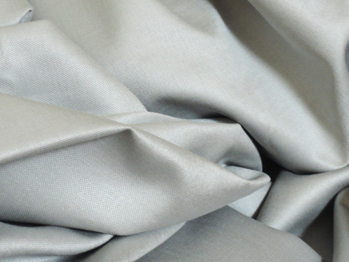 fabric-of-light-gray-silk-wool-001