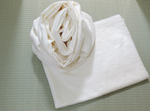white-silk-wool-cloths-001